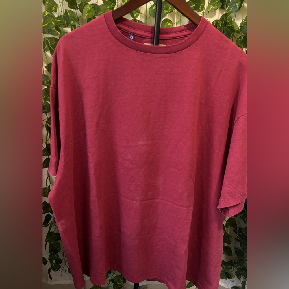 Gallery dept plain single stitch Vintage color wine